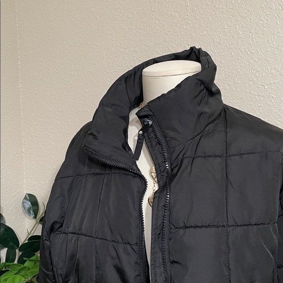 Aeropostale Black Quilted Women's Jacket - Picture 4 of 9